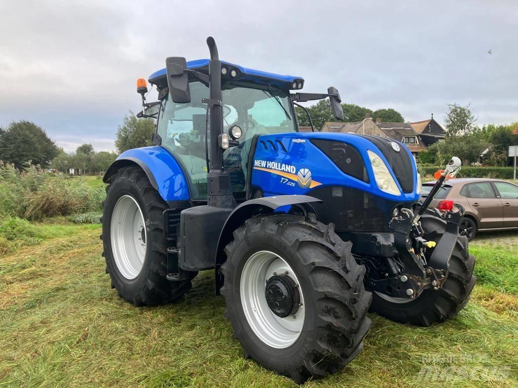 New Holland T7.225 Tractors