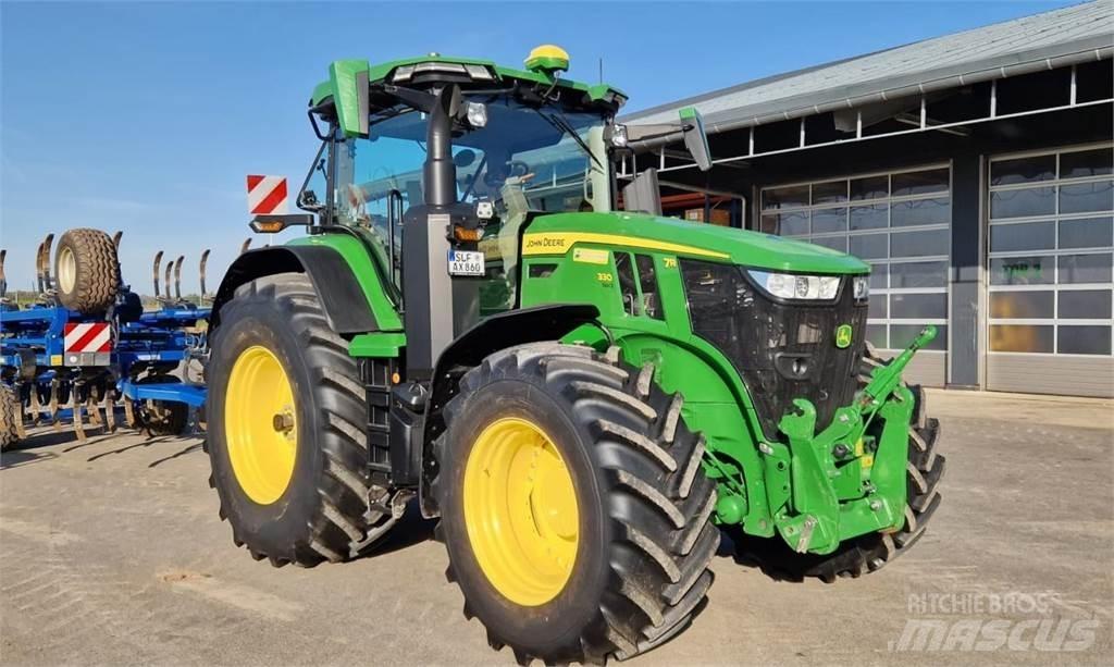 John Deere 7R 330 Tractors