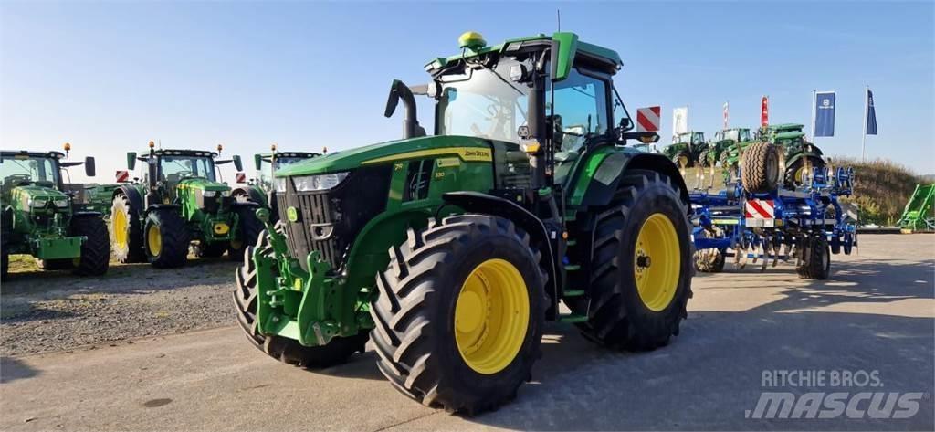 John Deere 7R 330 Tractors