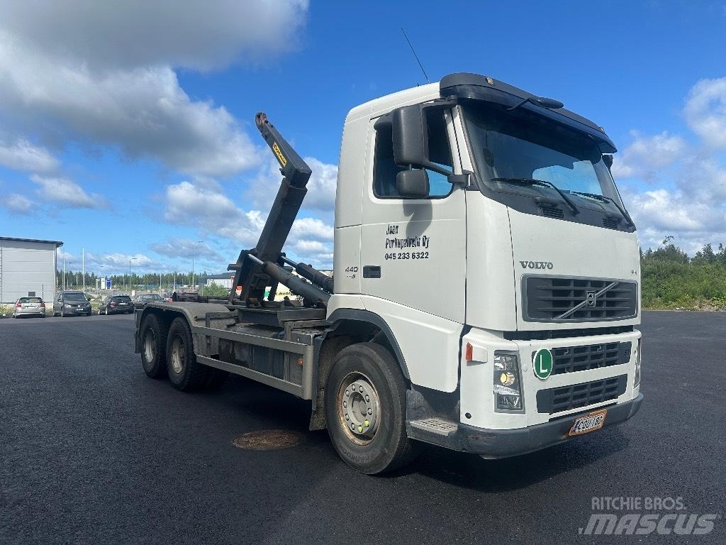 Volvo FH 440 6x4 Hook lift trucks