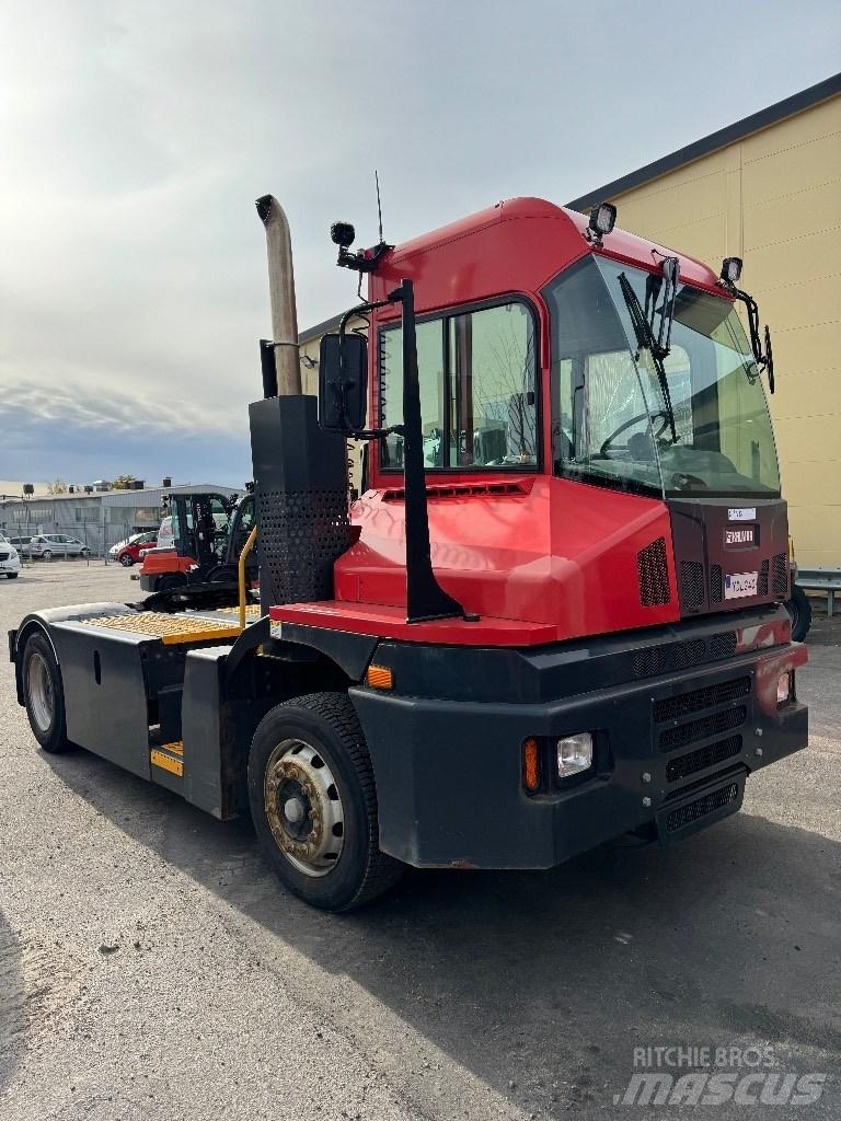 Kalmar T2 Tow truck