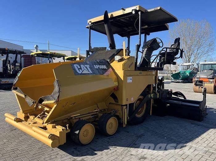 CAT AP 500E Asphalt pavers