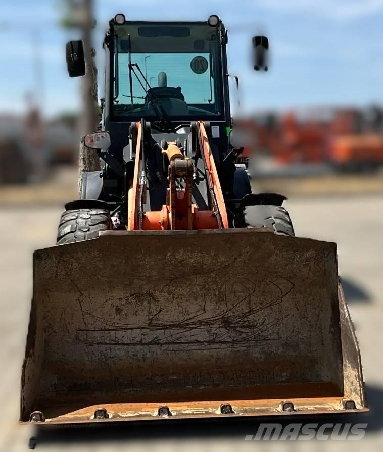 Komatsu WA 80-6 Wheel loaders