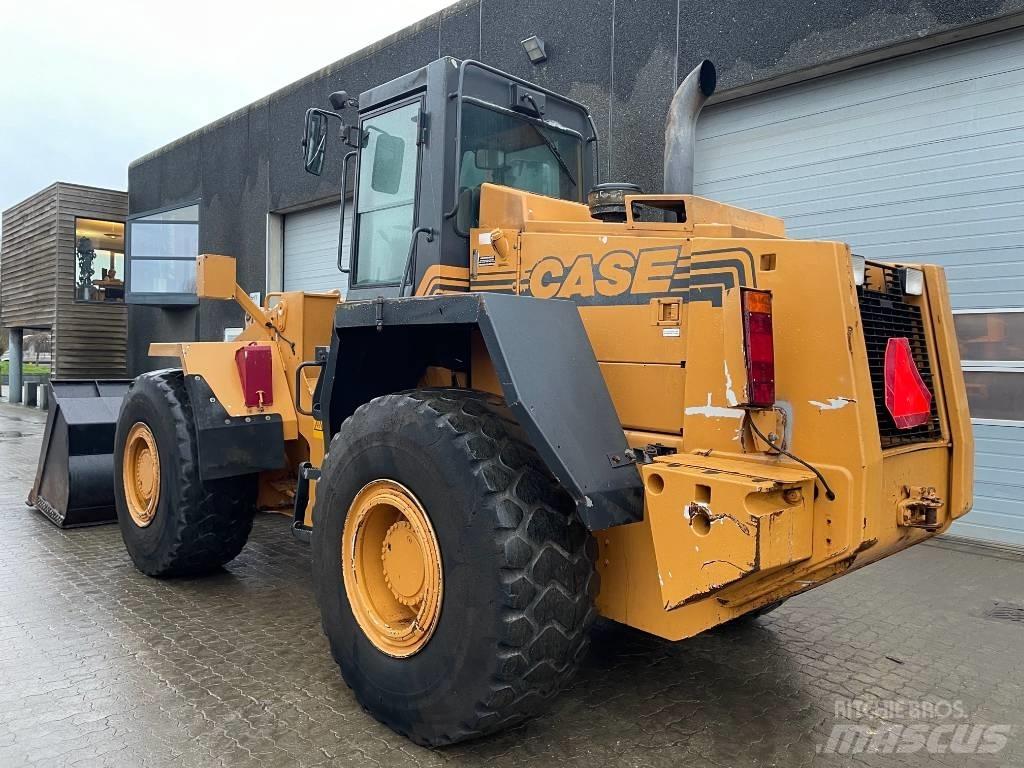 CASE 821B Wheel loaders
