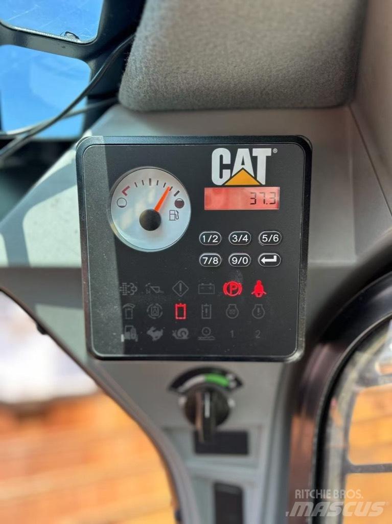 CAT 262 D Skid steer loaders