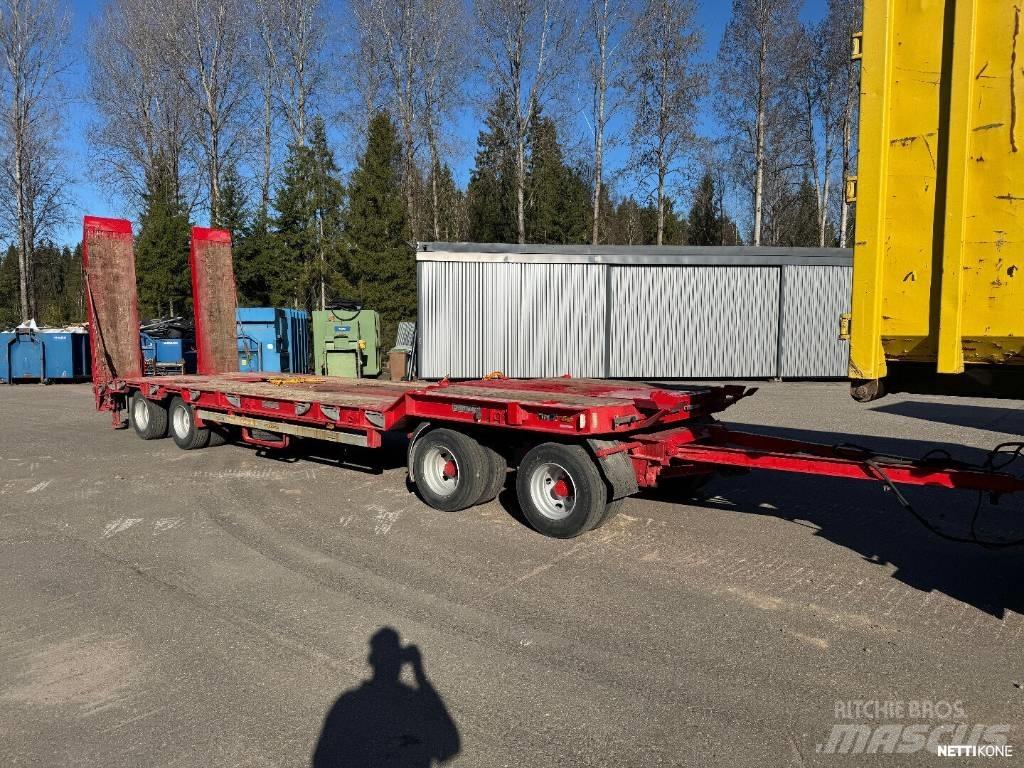 Goldhofer Lavetti Low loaders