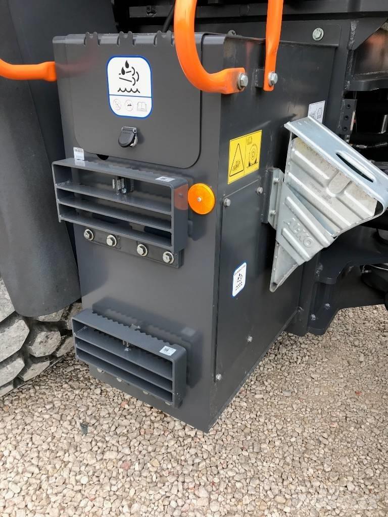 Develon DL 320-7 Wheel loaders