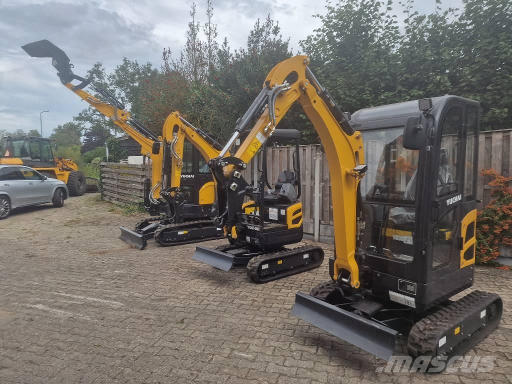 Yuchai U17 U20 U27 Mini excavators  7t - 12t