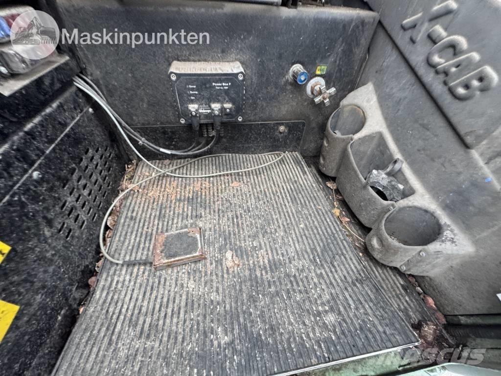 Jonsered J 1088 S Timber cranes