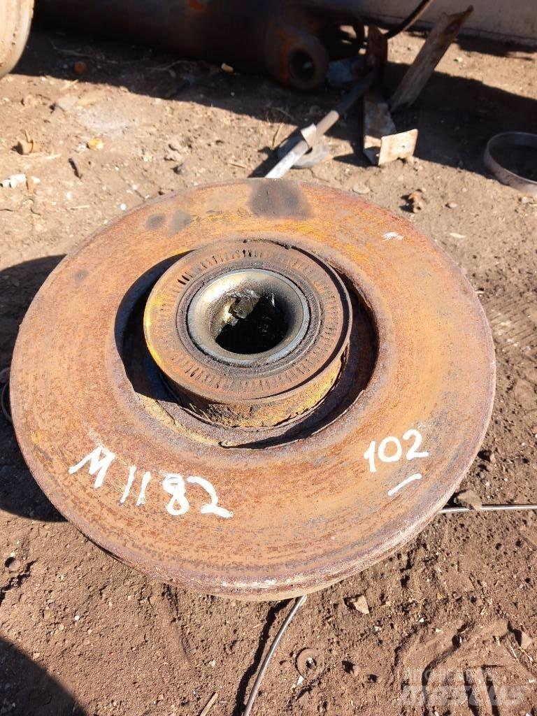 MAN TGX   81443010185 Axles