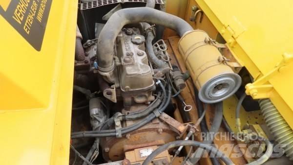 Sakai TS 160 Pneumatic tired rollers