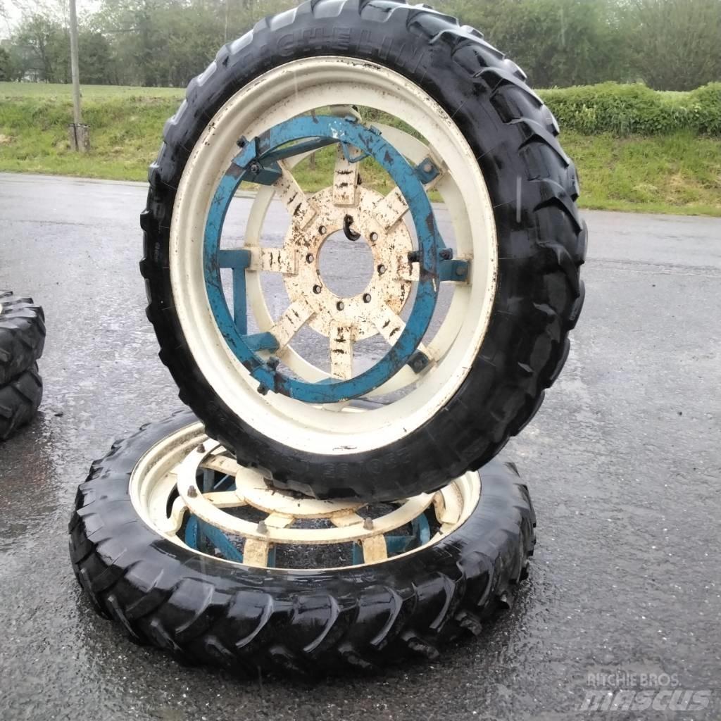 Michelin 230/95R44 Tyres, wheels and rims