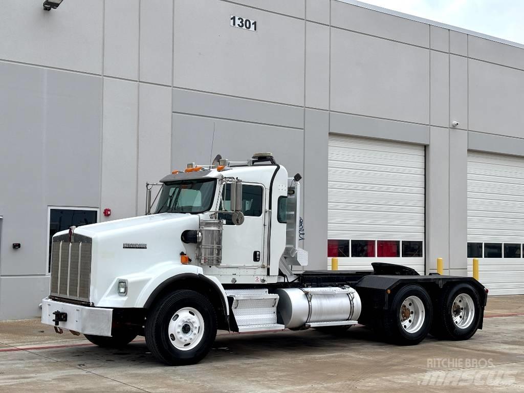 Kenworth T 800 Prime Movers