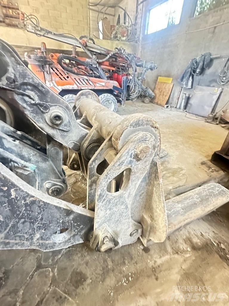 Volvo L 220 E Wheel loaders