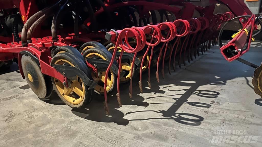 Väderstad Spirit600S Drills