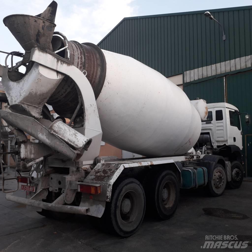 MAN TGA32.360 Concrete trucks