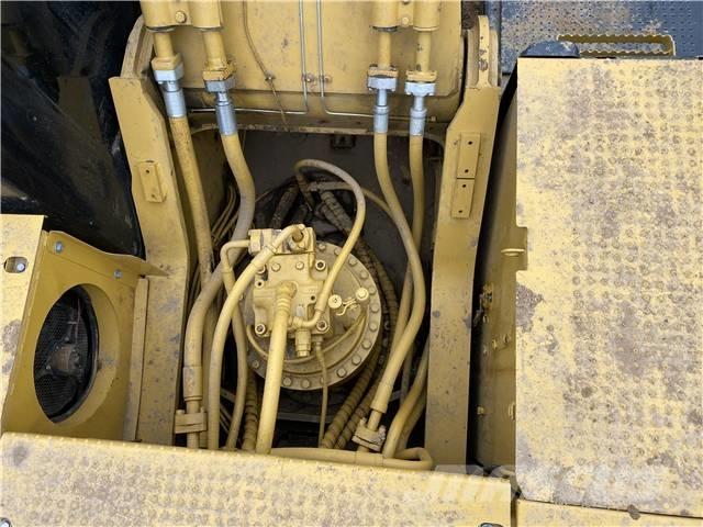 CAT 336D2 Crawler excavators