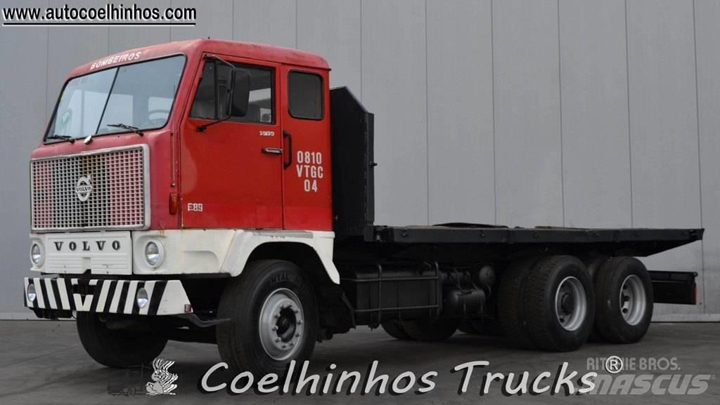 Volvo F89-42 (6x2) Flatbed / Dropside trucks