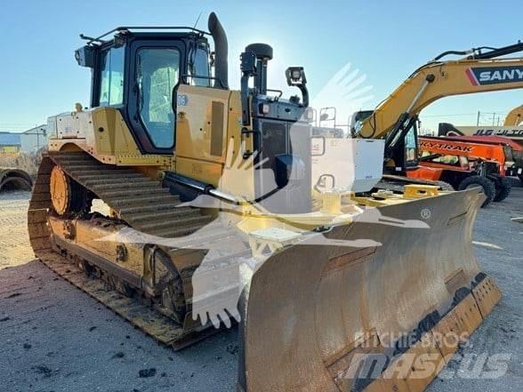 CAT D6 Crawler dozers