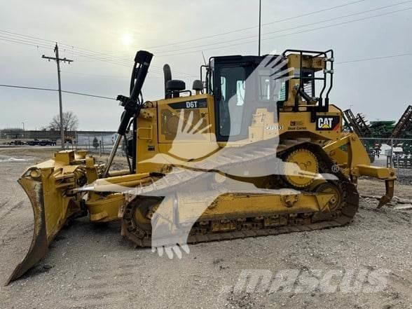 CAT D6T LGP Crawler dozers