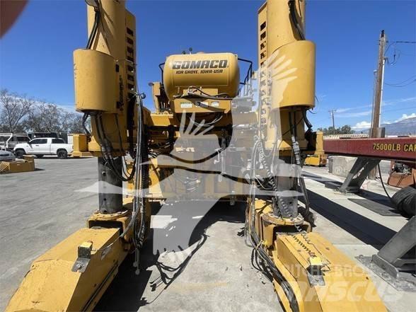 Gomaco GP2400 Concrete pavers