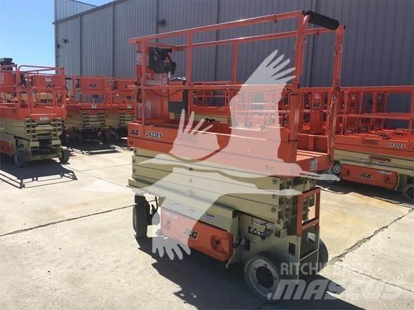 JLG 2632ES Scissor lifts