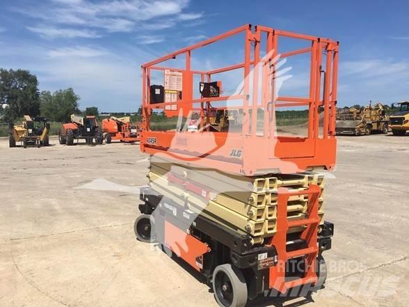 JLG 4045R Scissor lifts