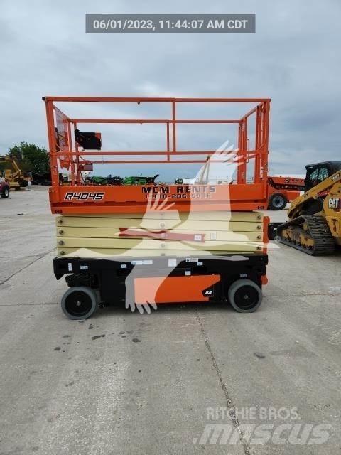 JLG 4045R Scissor lifts