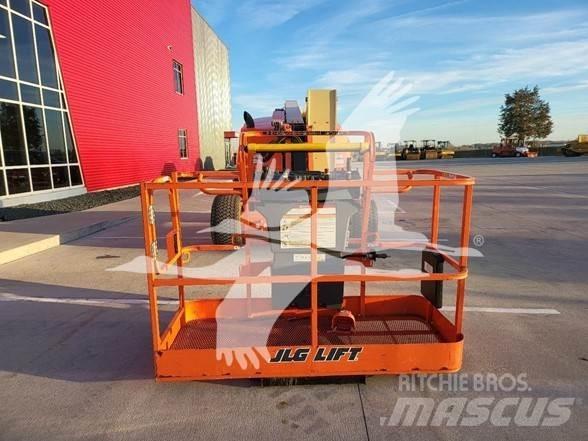 JLG 450AJ Articulated boom lifts