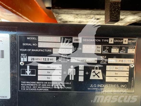 JLG 450AJ Articulated boom lifts