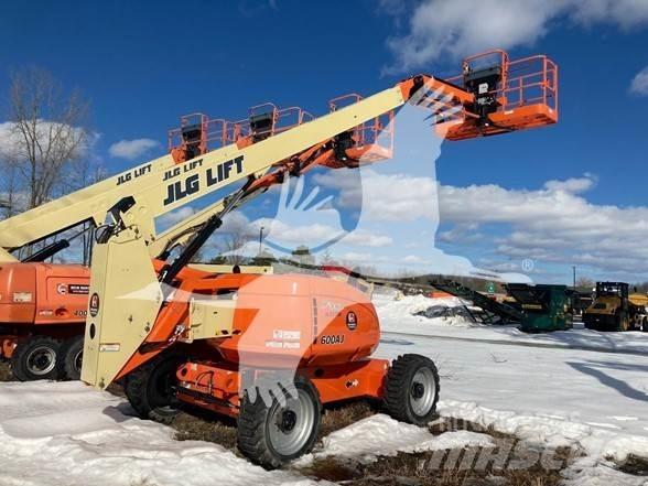 JLG 600AJ Articulated boom lifts