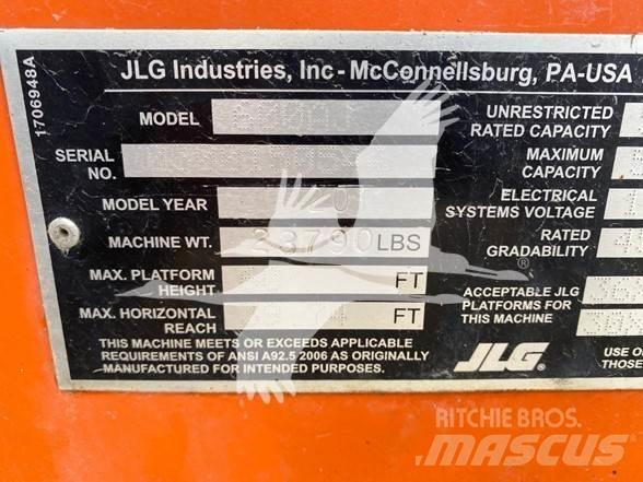 JLG 600AJ Articulated boom lifts