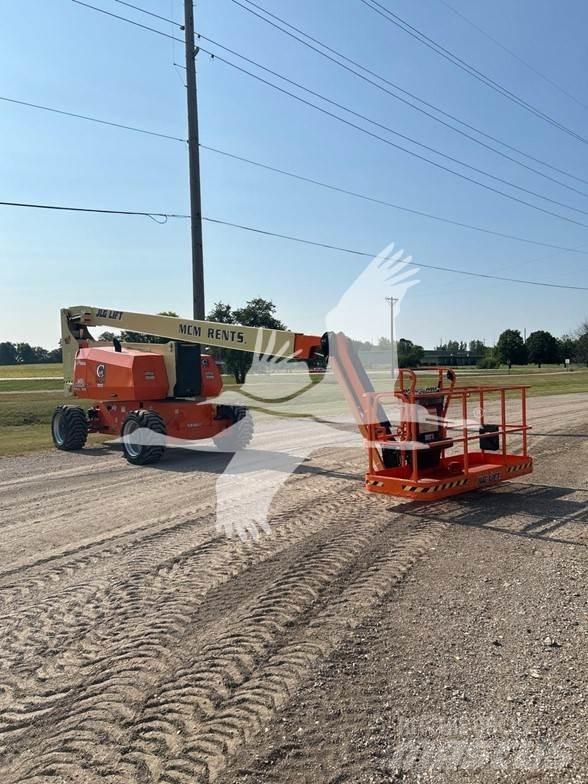 JLG 800AJ Articulated boom lifts