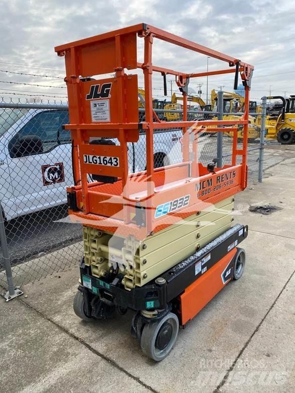 JLG ES1932 Scissor lifts
