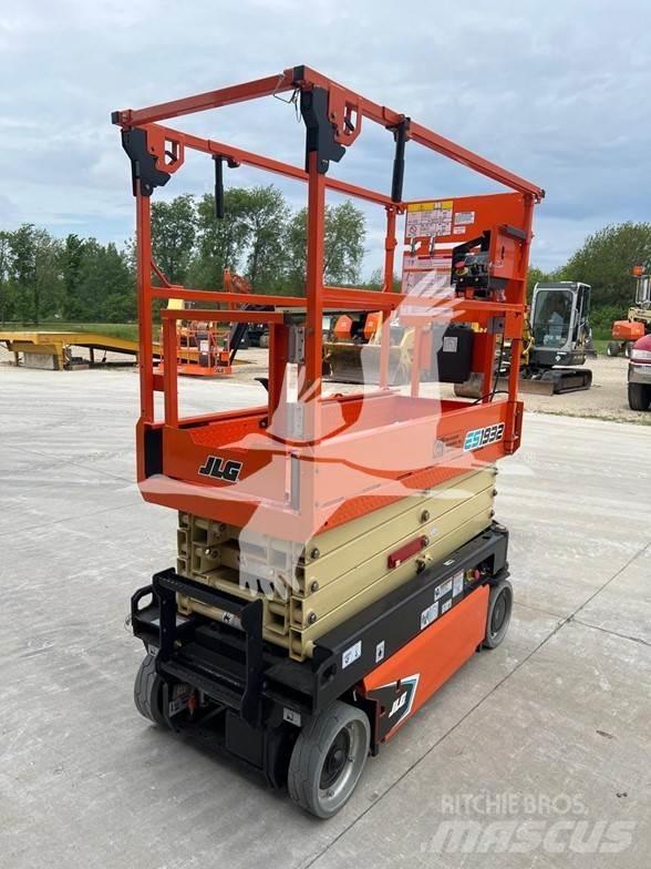 JLG ES1932 Scissor lifts
