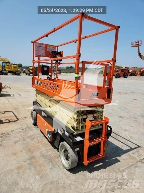 JLG ES2632 Scissor lifts
