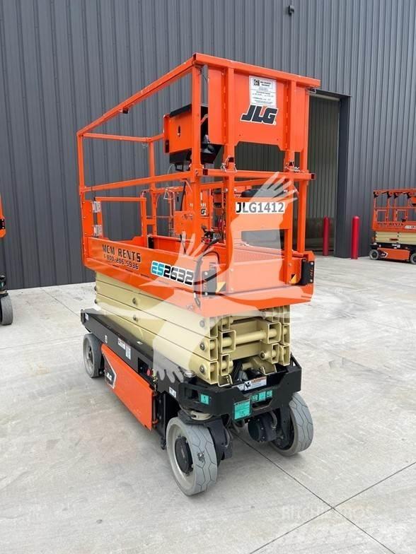 JLG ES2632 Scissor lifts
