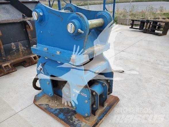 Okada OAC400 Plate compactors