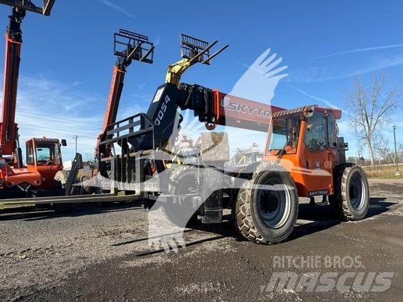 SkyTrak 10054 Telescopic handlers