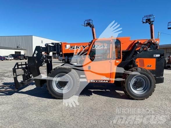 SkyTrak 10054 Telescopic handlers