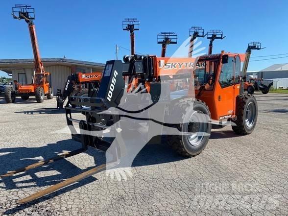 SkyTrak 10054 Telescopic handlers