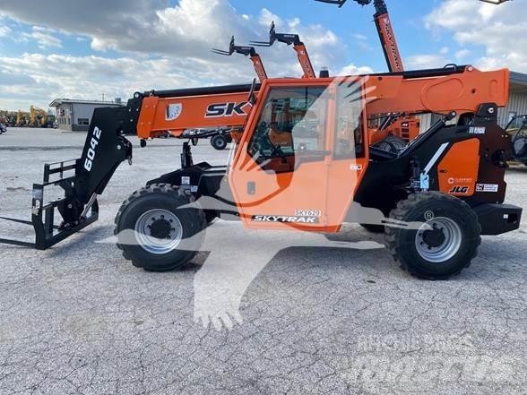 SkyTrak 6042 Telescopic handlers