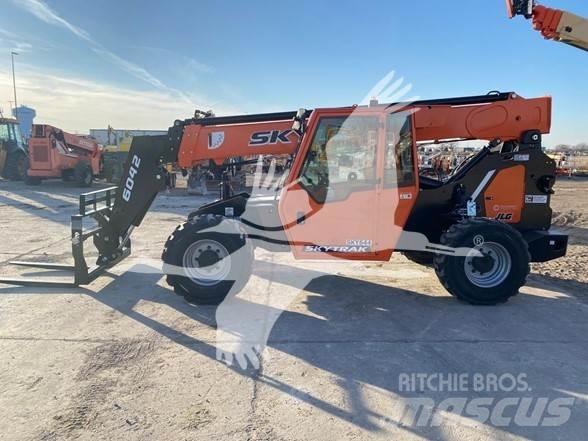 SkyTrak 6042 Telescopic handlers
