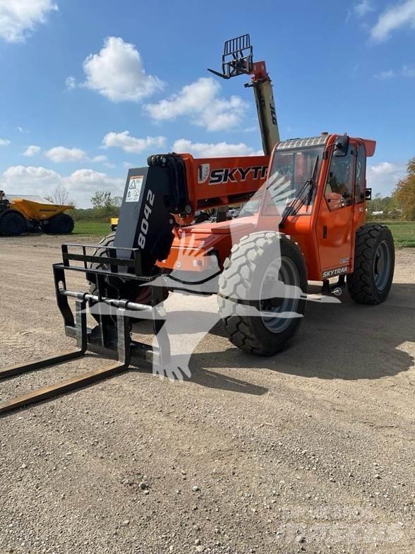 SkyTrak 8042 Telescopic handlers