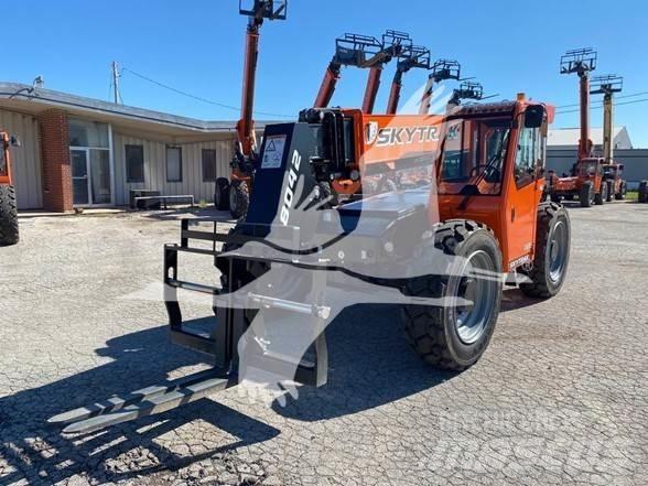 SkyTrak 8042 Telescopic handlers