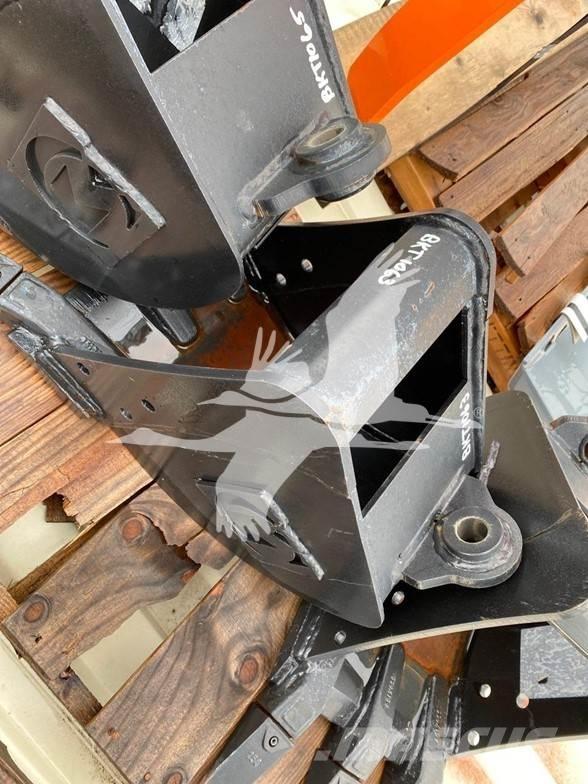 TAG SK17SR-5E Buckets