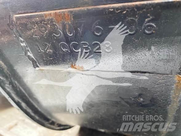 TAG SK55SRX-6E Buckets