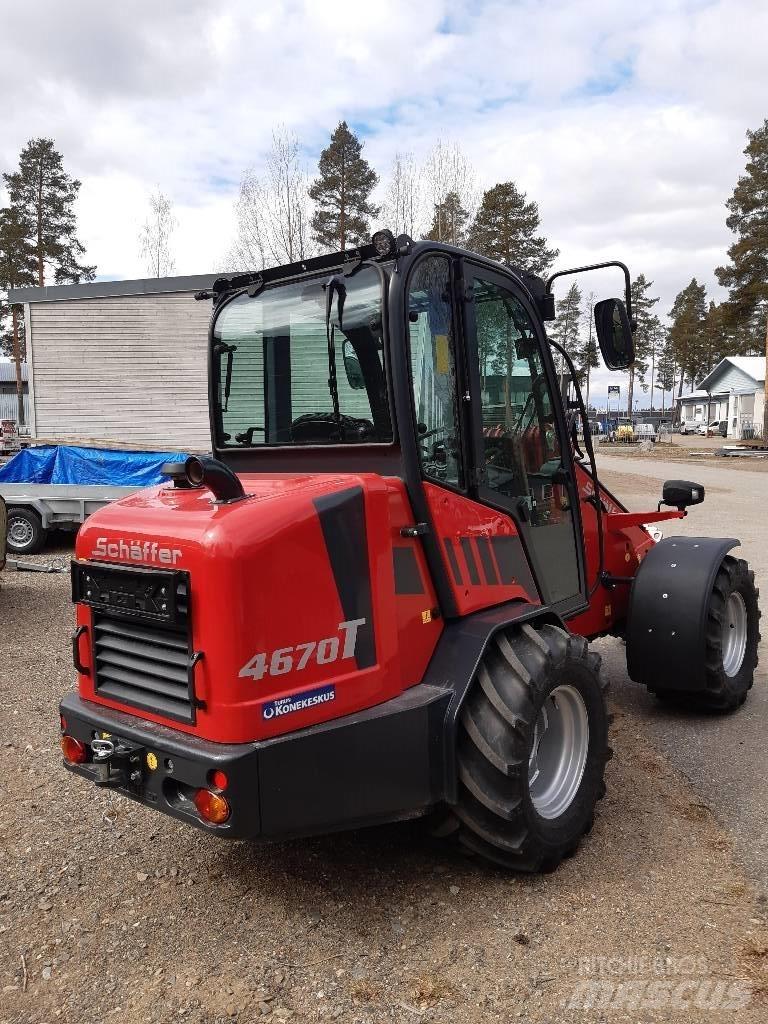 Schäffer 4670 T Multi-purpose loaders