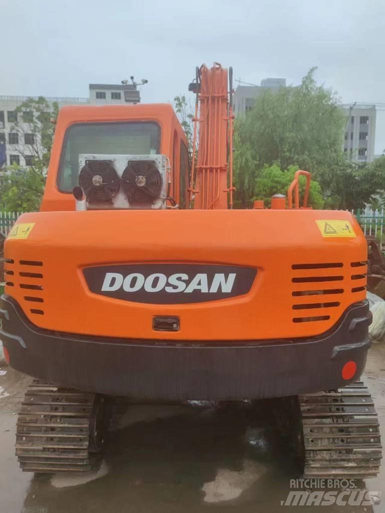 Doosan DH 80 Crawler excavators