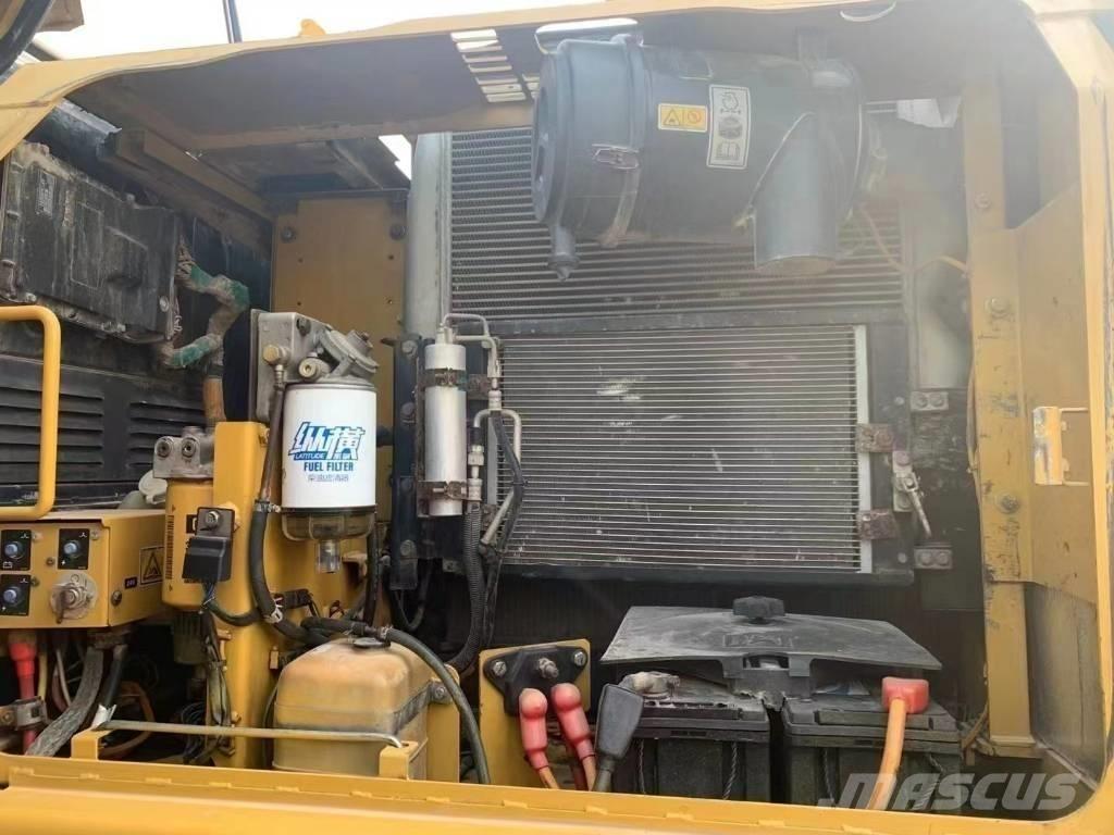 CAT 315D Crawler excavators